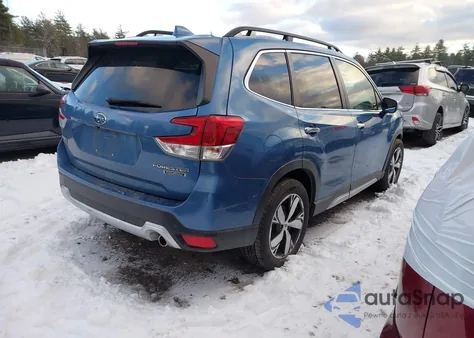 2019 Subaru Forester Touring z USA, uszkodzony, nr VIN JF2SKAWC4KH593765